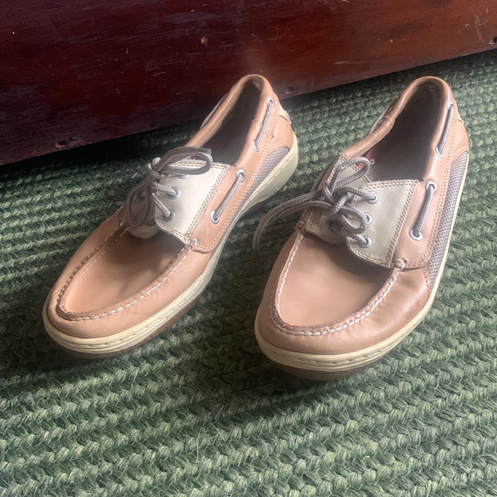 Men’s Sperry Topsider Boat shoes, Size 9